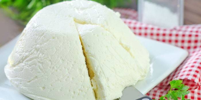 Włoski ser ricotta