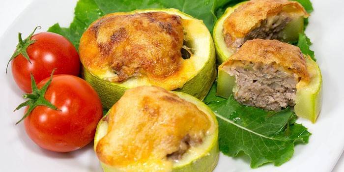 Aros de calabacín con carne picada