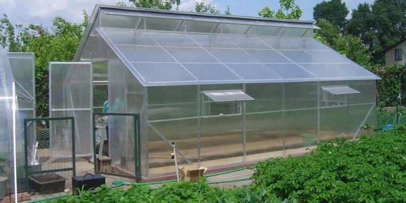 Mitlider Greenhouse
