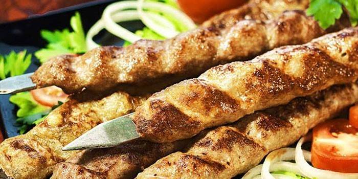 Špízala Lula Kebab