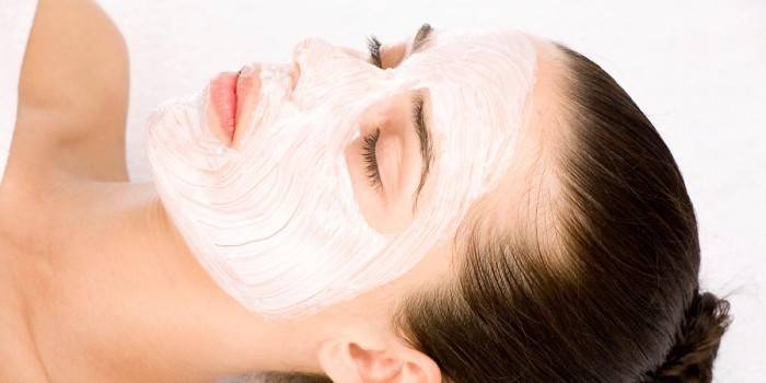 Máscara facial de vitamina E