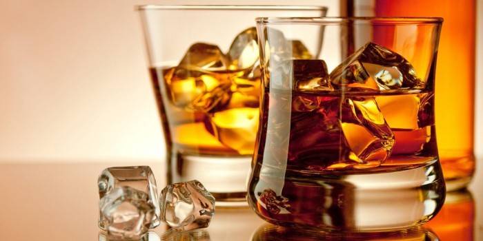 Rum s ľadom