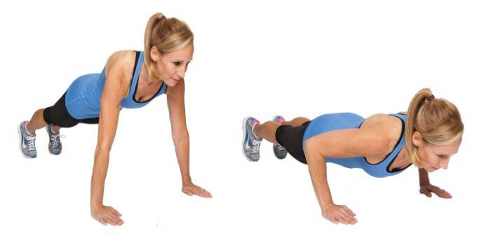 Chica flexiones