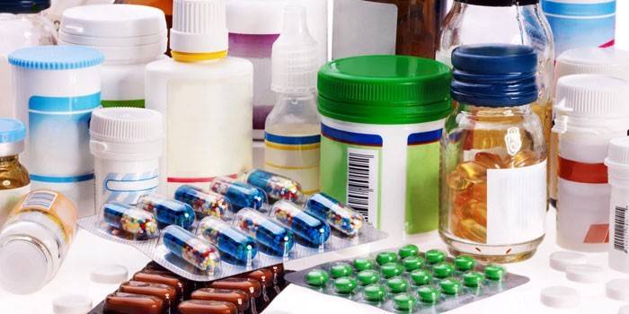 Embalagem com vários medicamentos