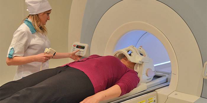 Počítačová tomografia hlavy