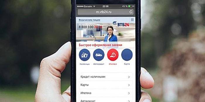 Aplikacja mobilna VTB Bank na smartfonie