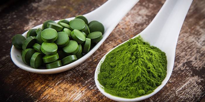Pigułki i proszek Spirulina