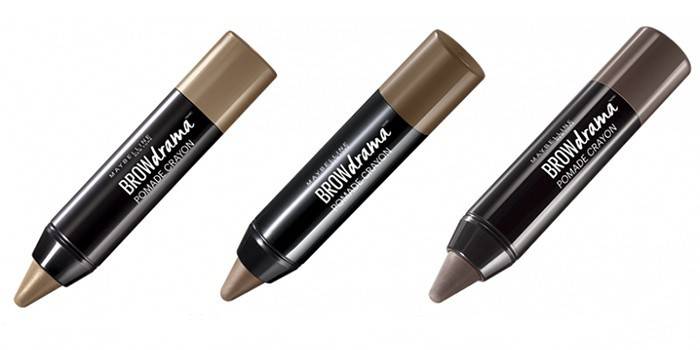 Trzy odcienie paluszków Maybelline