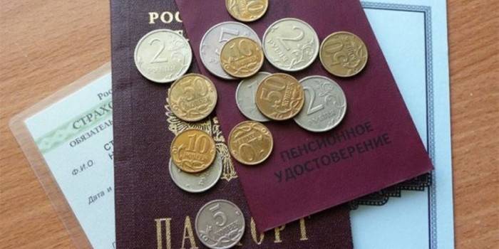 Documentos y monedas