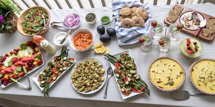 Mesa de brunch
