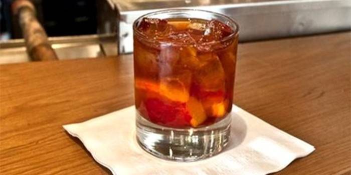 Mula de Kentucky en un vaso