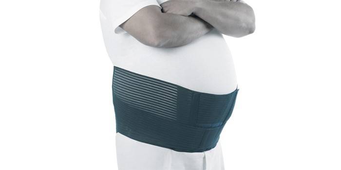 Bandáž pre veľké brucho so stuženými rebrami Orto BB 208
