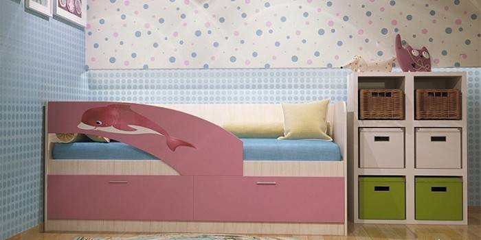 Cama Dolphin com gavetas, produção Penza-Furniture
