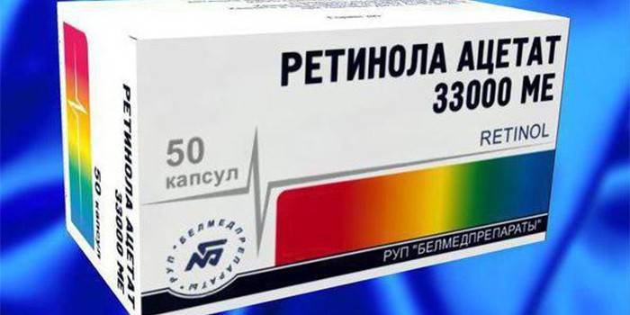 Balenie kapsuly acetátu retinolu