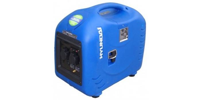 Generator inwertora benzynowego typu Hyundai HY3000Si