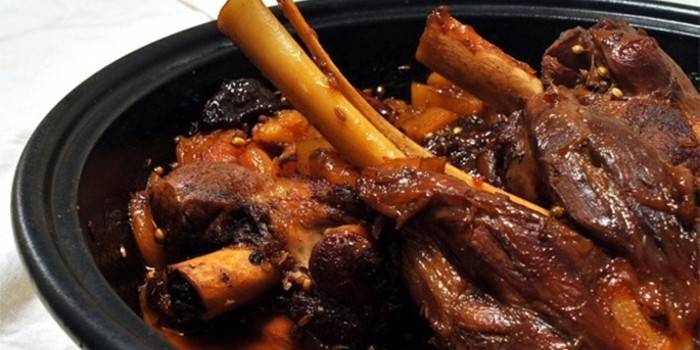 Cordeiro em tajine