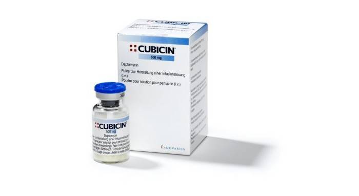 Cubicin no pacote