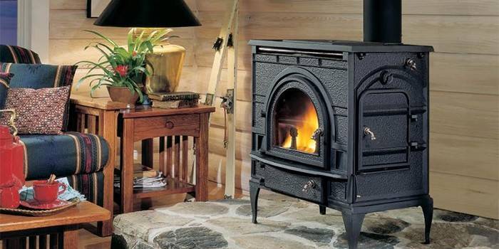 Vermont Castings Dutchwest Small en el interior