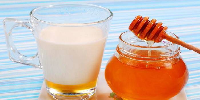 Miel para una deliciosa bebida