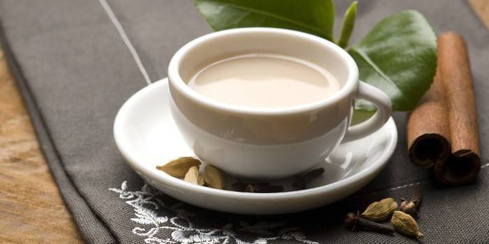Hojas verdes elaboradas con leche