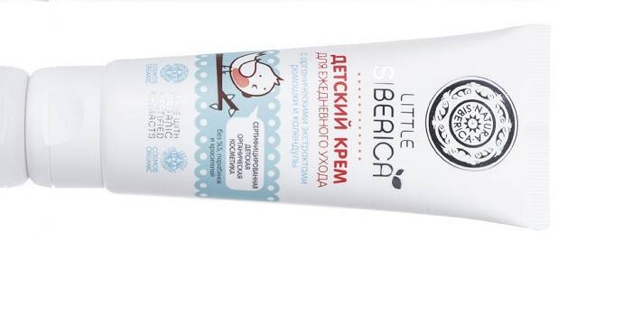 Pouco creme Siberica para crianças