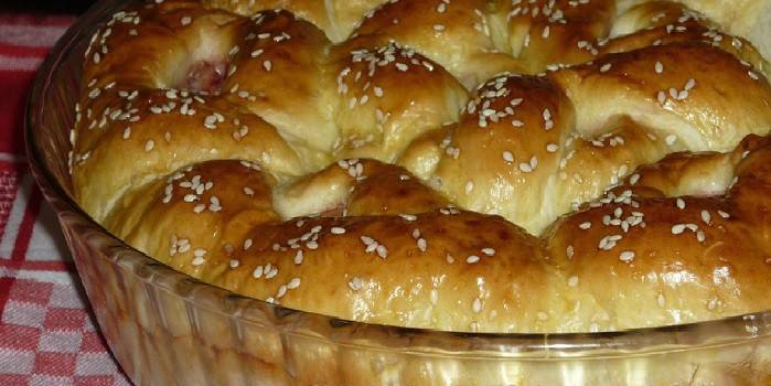 Pastel de levadura de fresa