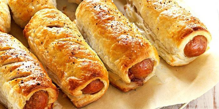 Salsichas de massa folhada