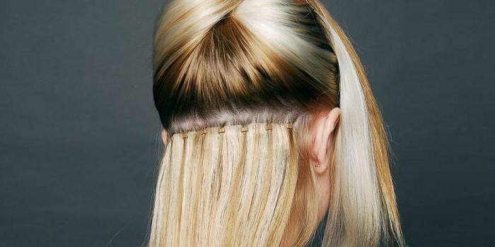 Extensões de cabelo para uma menina