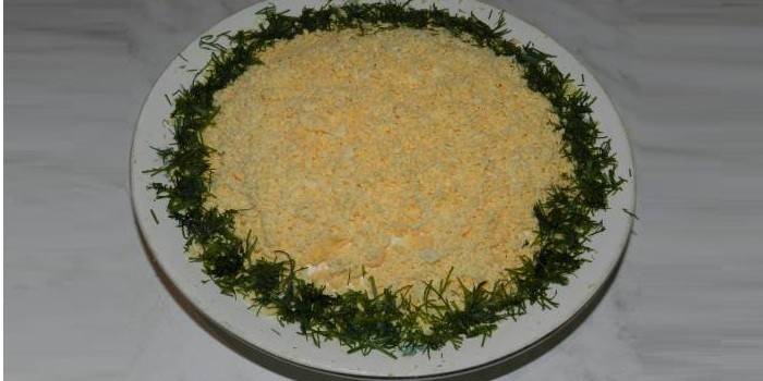 Salada de Praga com queijo ralado