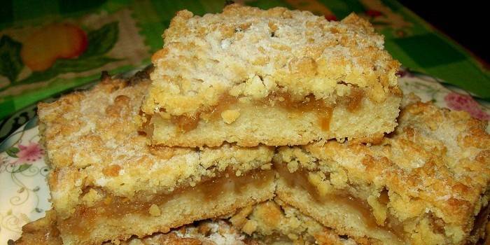 Torta de maçã ralada
