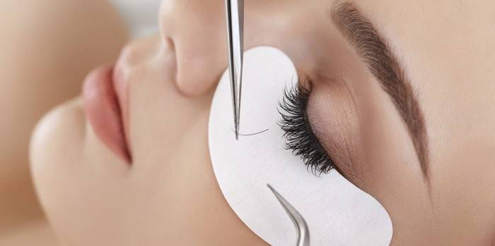 Extensiones de pestañas