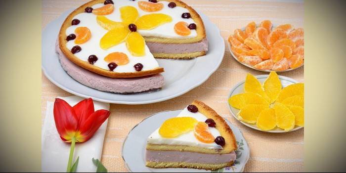 Domowe ciasto kefirowe z owocami