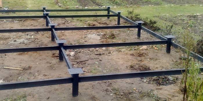 Base do parafuso da pilha