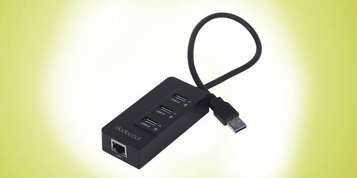 Com tomada USB