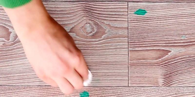 Proces czyszczenia linoleum
