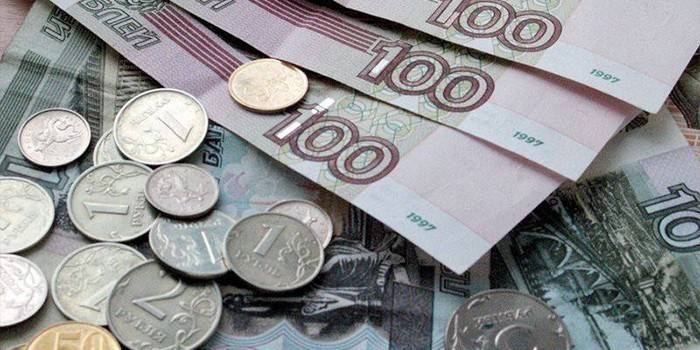 Banknoty i monety