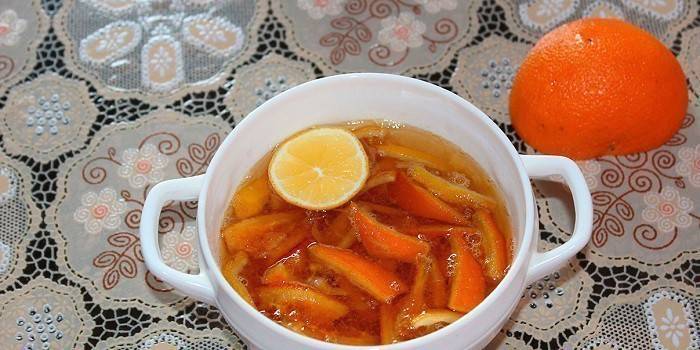 Doce de dente de leão com laranja