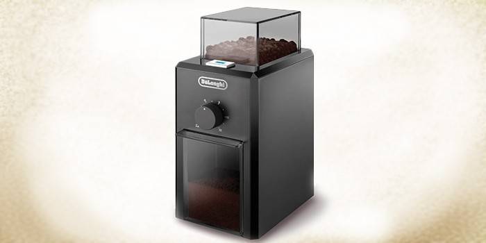 Młynek elektryczny w regulatorze stopnia mielenia DeLonghi KG 79