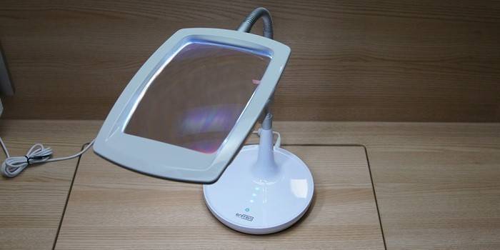 Lámpara de mesa - lupa Enfren EF-200