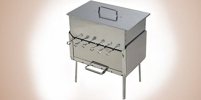 Składany stalowy grill z wędzarnią Cedar plus