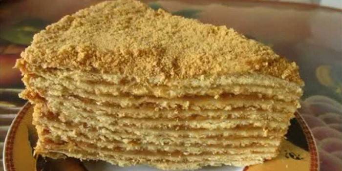 Bolinho Napoleão com creme e leite condensado