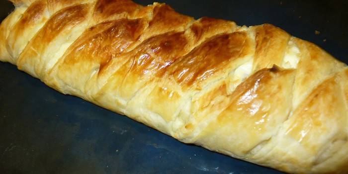 Bolo de massa folhada
