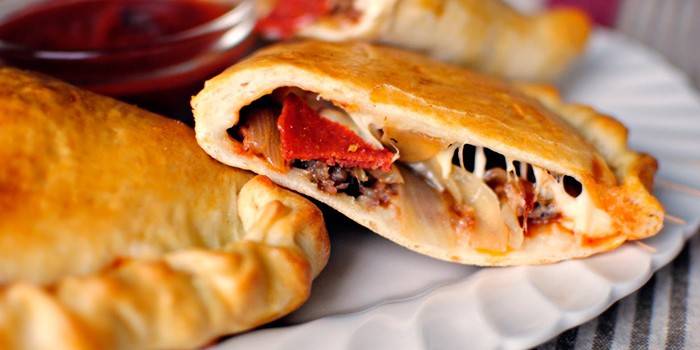 Puff Calzone