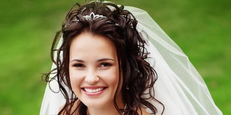 Imagen elegante de la novia