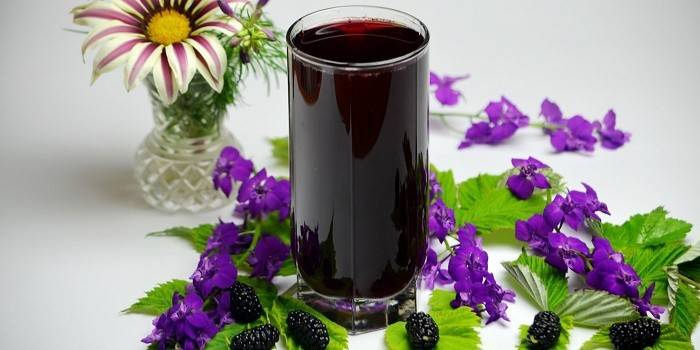 Suco de amoreira