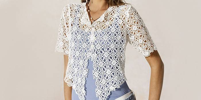 Biele prelamované úlomky bolero