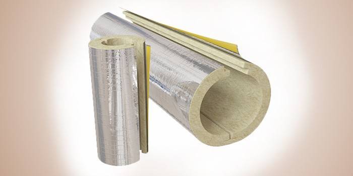 Isolante de basalto malfeito para canos Izolin RW ALU