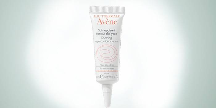 Pod očami Soins des yeux