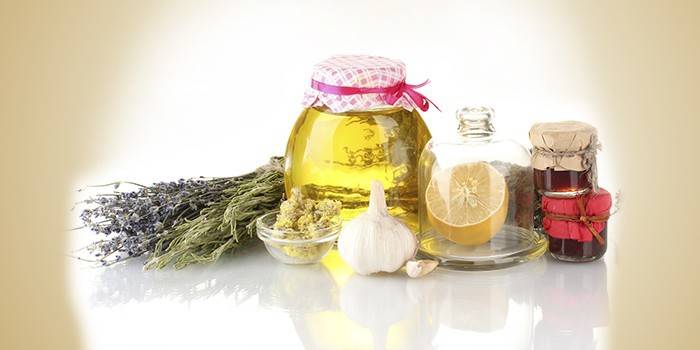 infusão medicinal e ervas