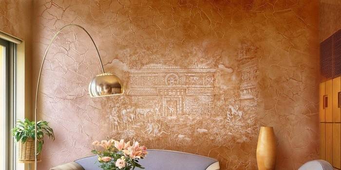 Escayola decorativa con efecto seda y mural en la pared.